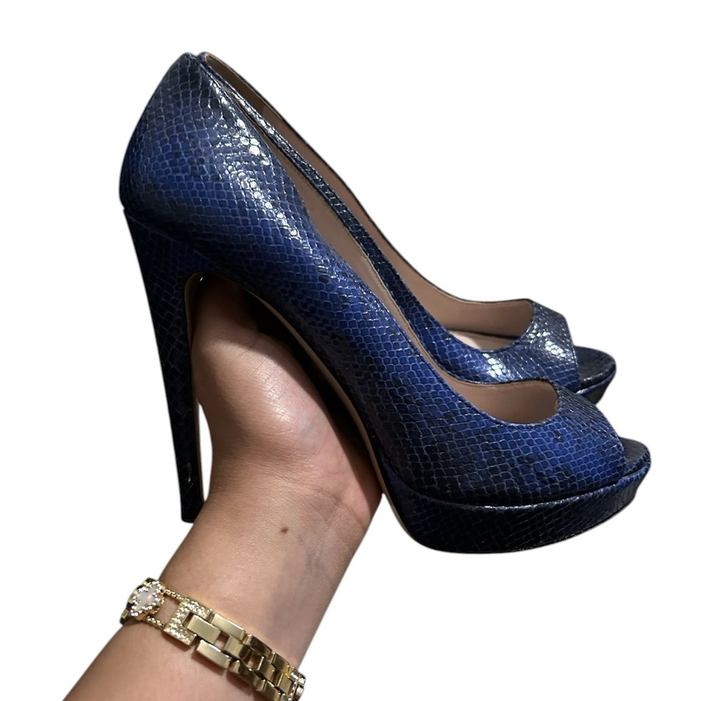 Miu Miu Peep Toe Heel Pumps Blue Snakeskin Platform Size 38.5